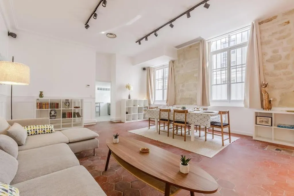 Loft Lumineux Authentique Apartment Paris